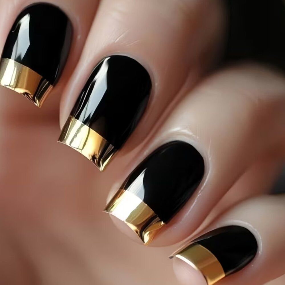 NWT 24pc Black Gold Metallic French Tip Press On Nails Medium Squoval Short